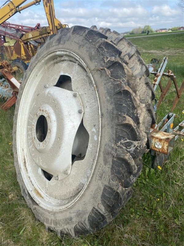 Pflegerad des Typs Michelin Sprøjtehjul 230/95R48. Kørt meget lidt., Gebrauchtmaschine in øster ulslev (Bild 2)