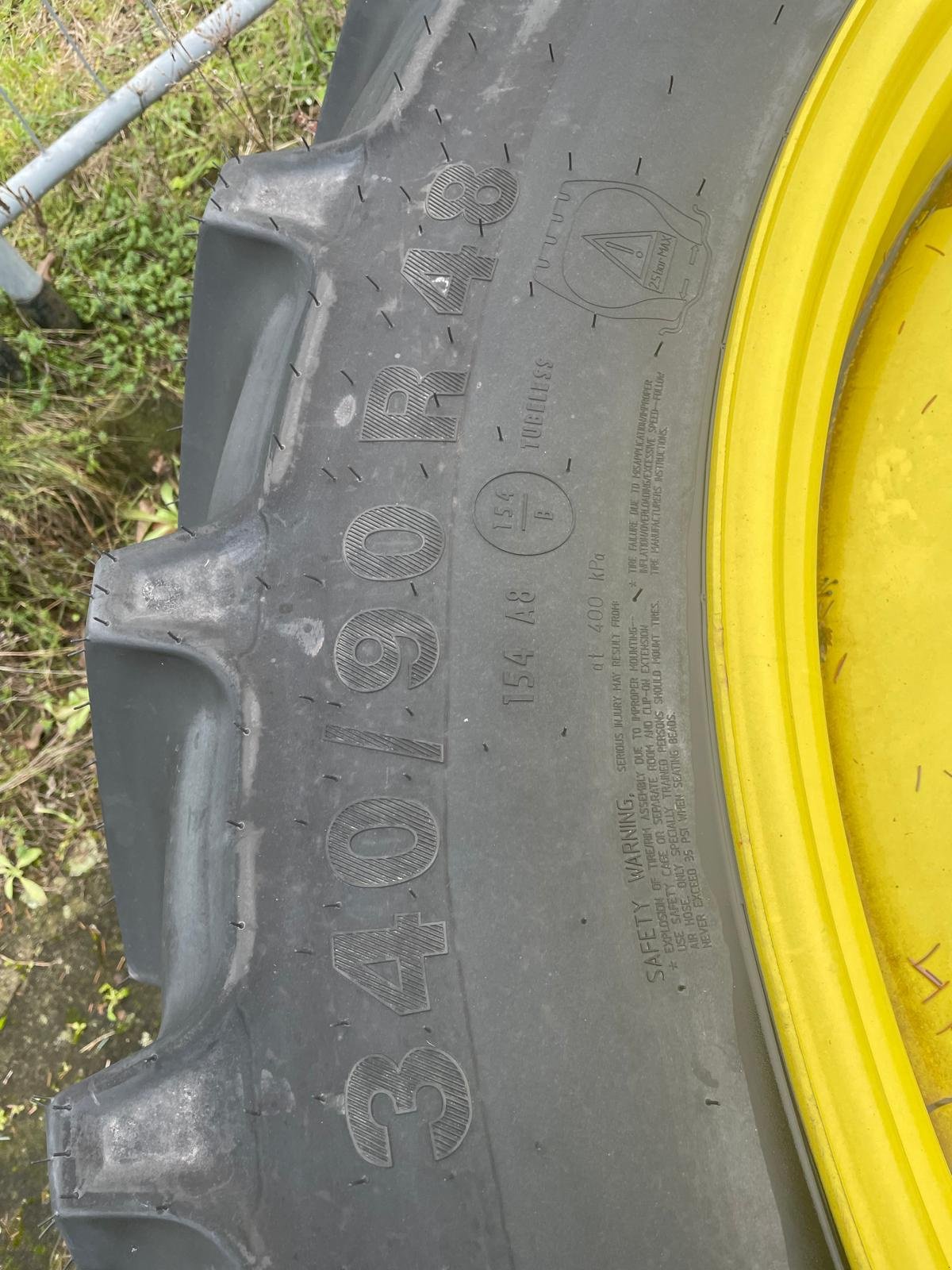 Pflegerad Türe ait Mitas 340/90R48, Gebrauchtmaschine içinde Achern (resim 1)