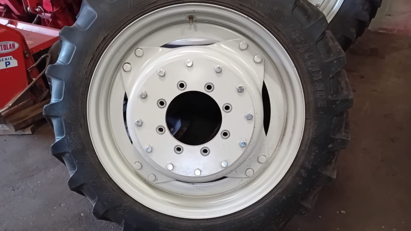 Pflegerad typu Sonstige 11.2-36/13.6-48 Alliance, Gebrauchtmaschine v Hejnsvig (Obrázek 6)