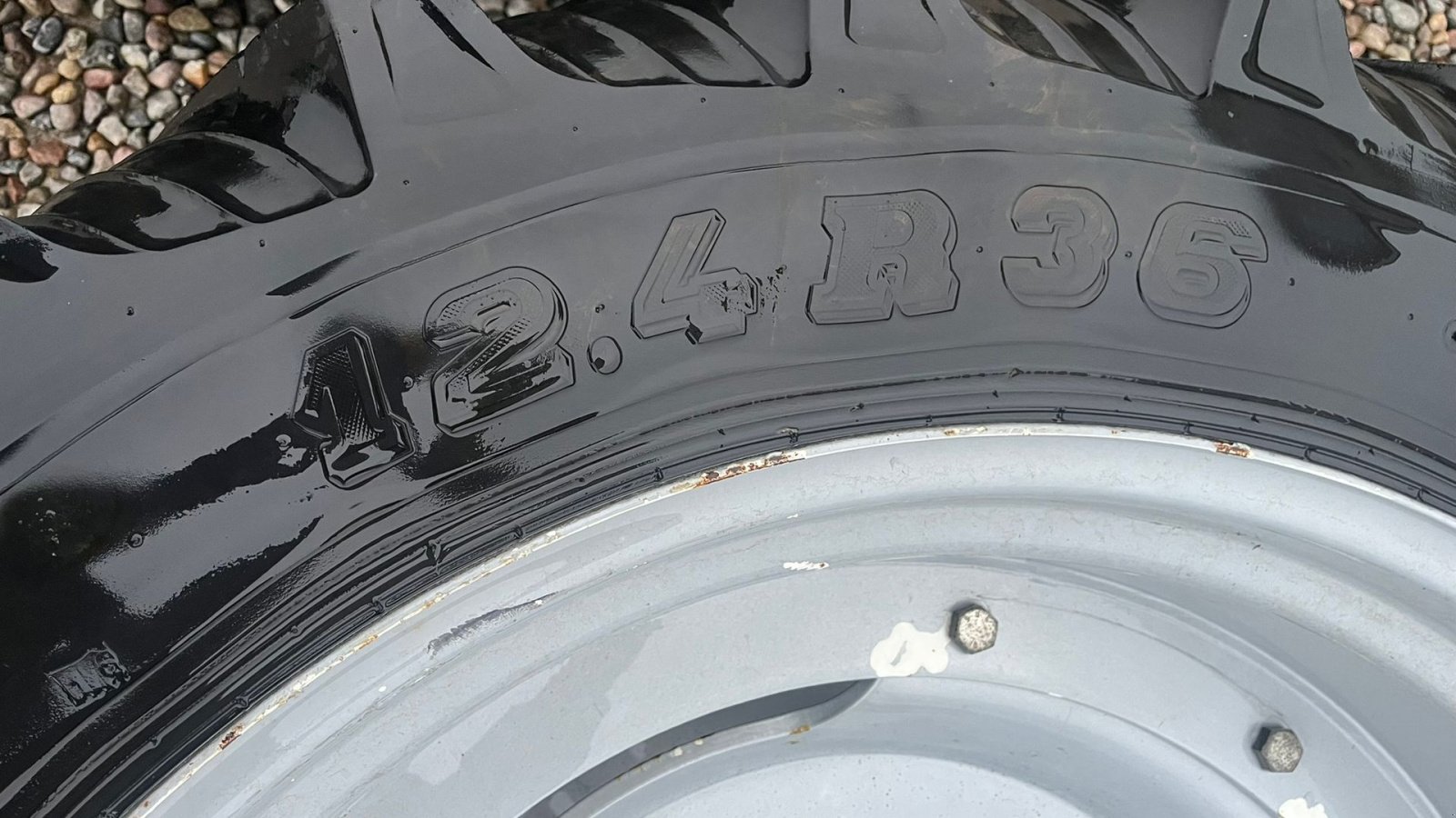 Pflegerad типа Sonstige 14.9R46 og 12,4R36 Komplet sæt, Gebrauchtmaschine в Lintrup (Фотография 2)