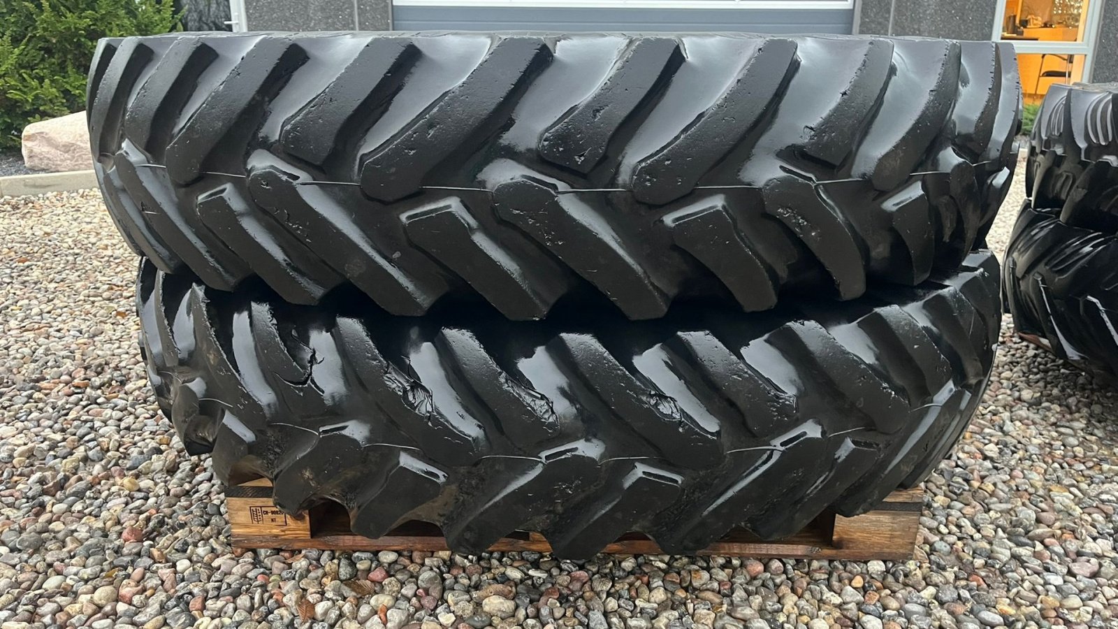 Pflegerad типа Sonstige 14.9R46 og 12,4R36 Komplet sæt, Gebrauchtmaschine в Lintrup (Фотография 12)