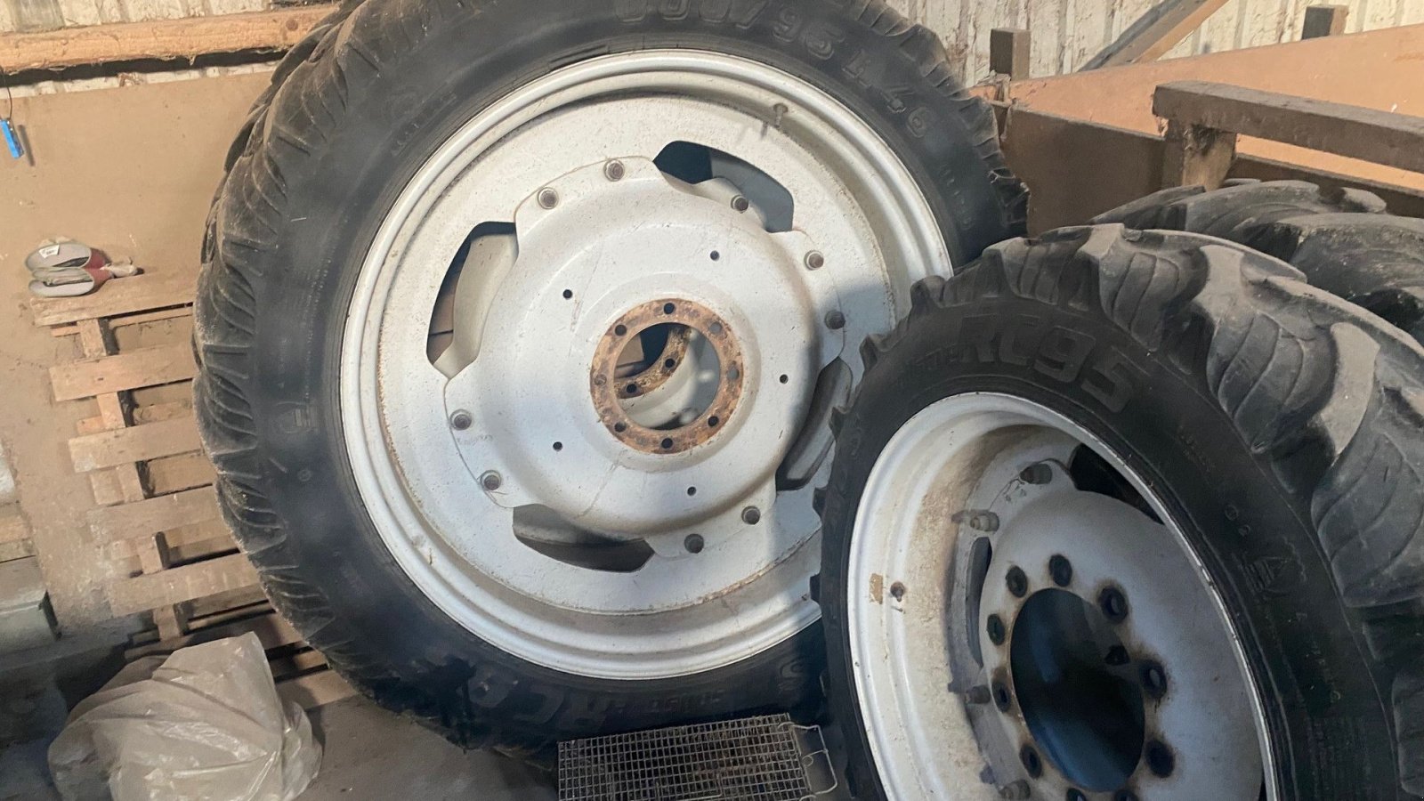 Pflegerad del tipo Sonstige 300/95x46. - 270/95x32, Gebrauchtmaschine In Ringe (Immagine 1)