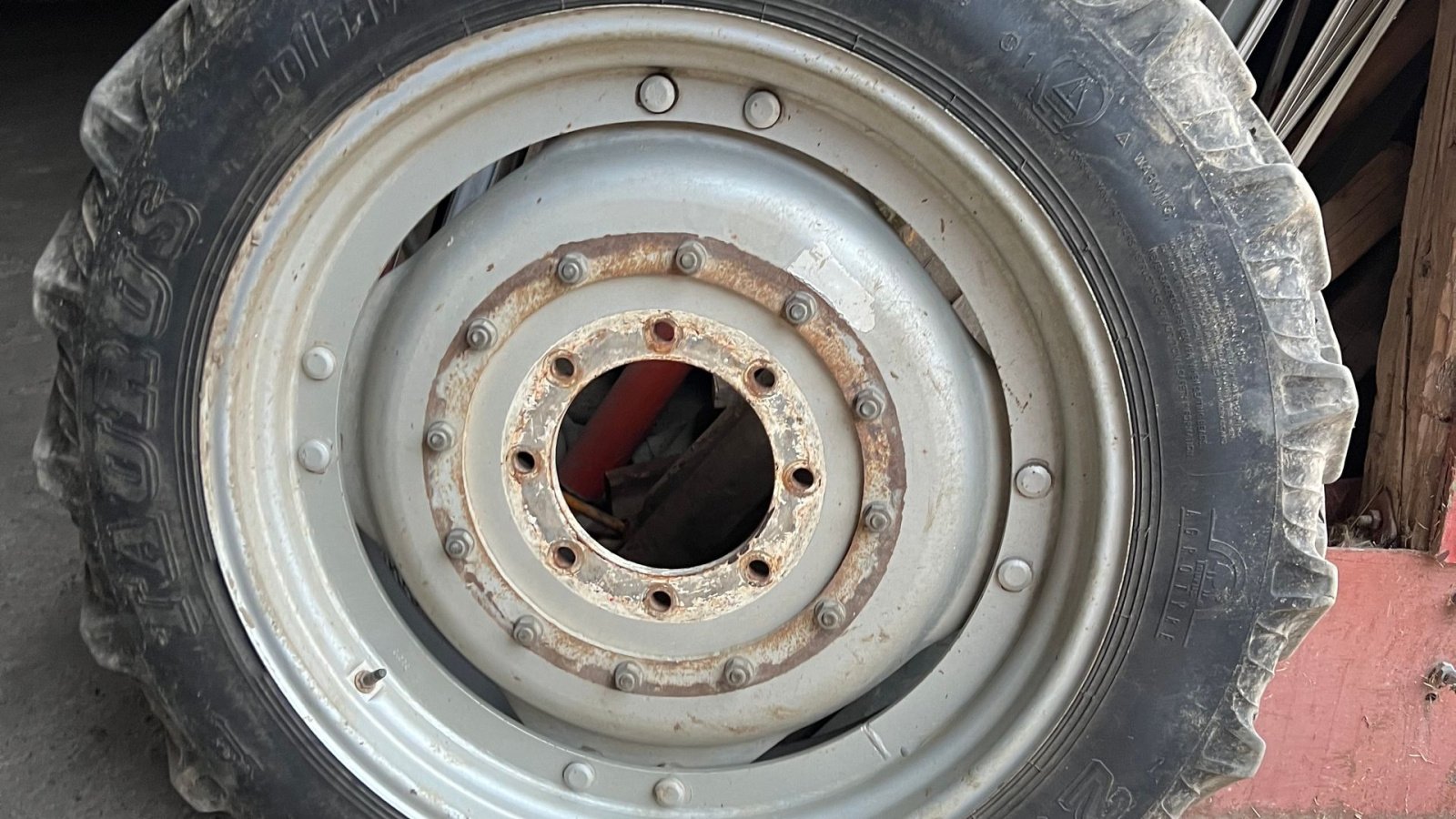 Pflegerad des Typs Sonstige 300/95x46. - 270/95x32, Gebrauchtmaschine in Vinderup (Bild 4)