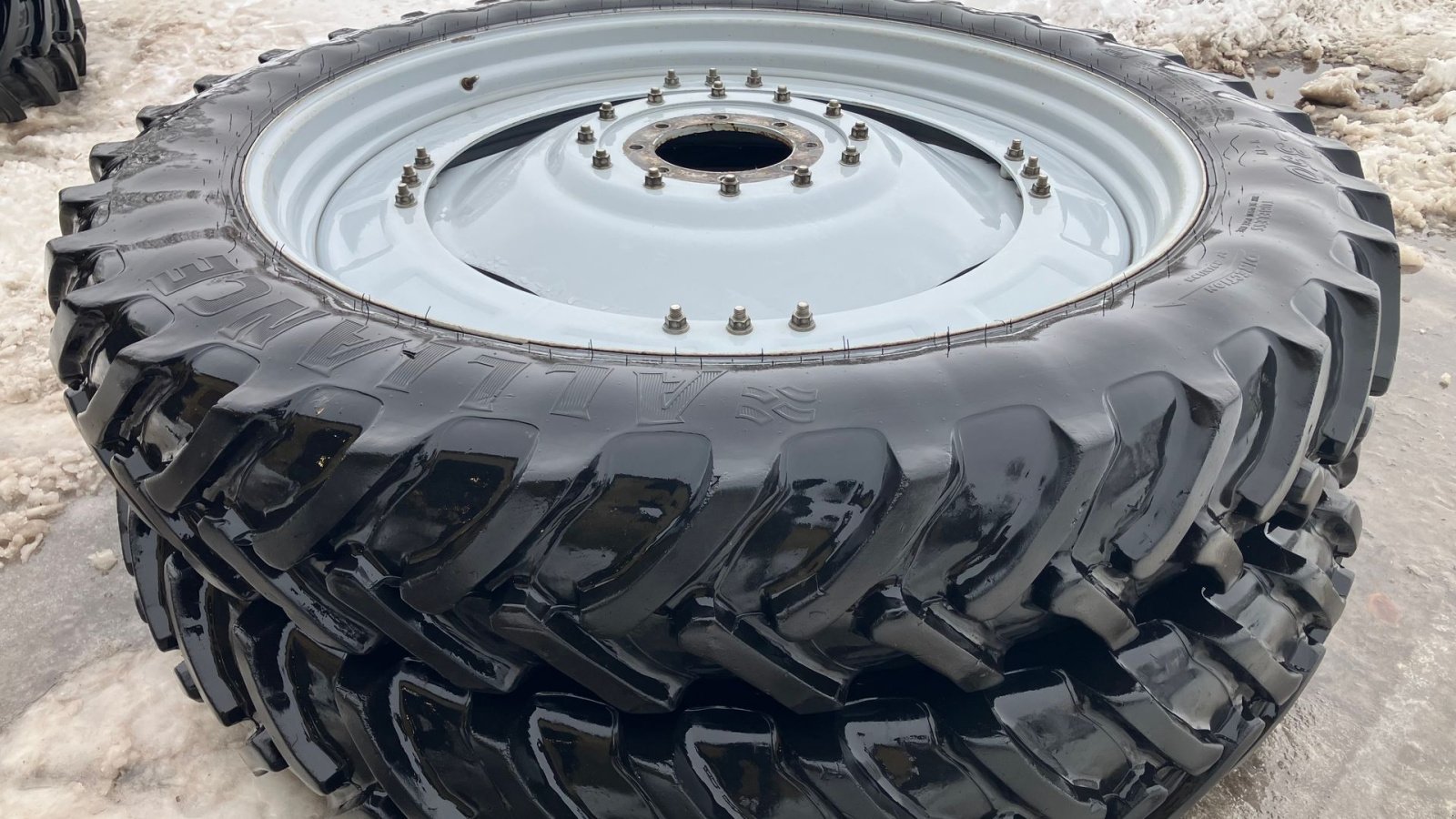 Pflegerad типа Sonstige 320/90R54 + 320/85R38 NDI - Alliance, Gebrauchtmaschine в Grindsted (Фотография 4)