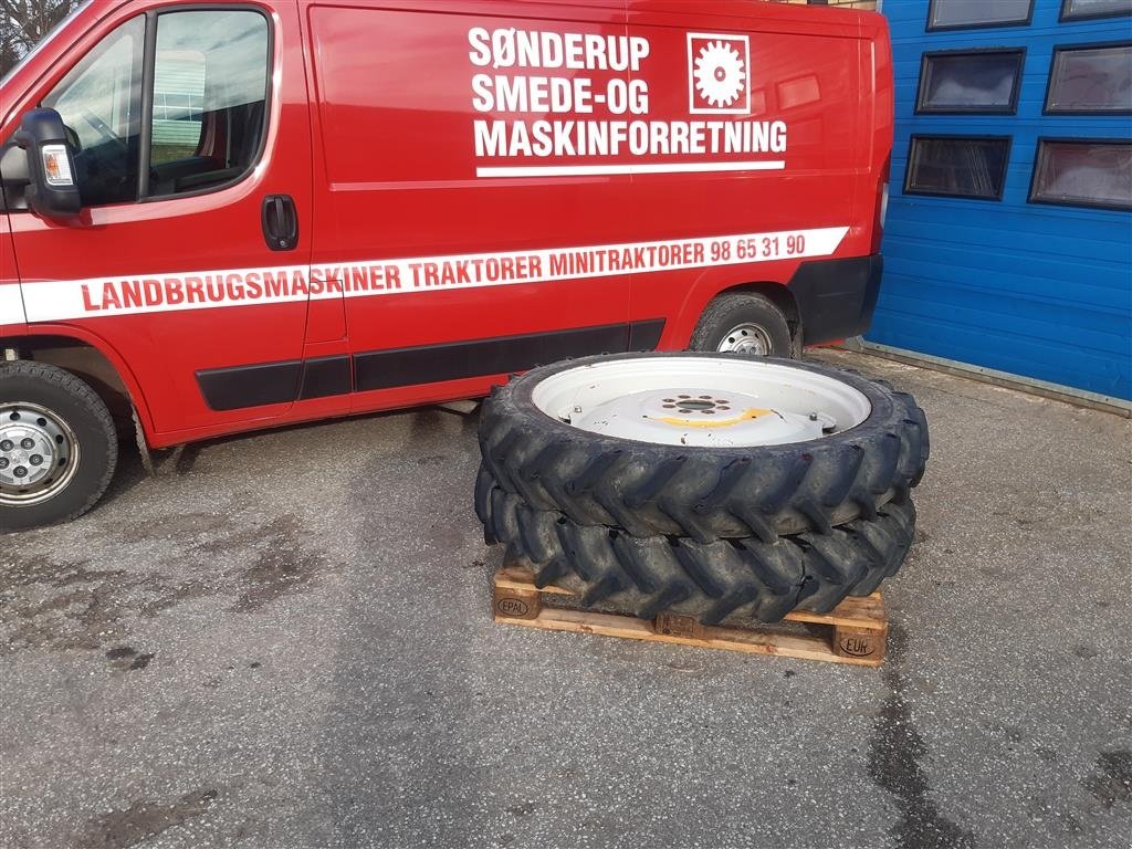 Pflegerad des Typs Sonstige 9 x 5 - 44   12 plys svarer til 38", Gebrauchtmaschine in Suldrup (Bild 1)