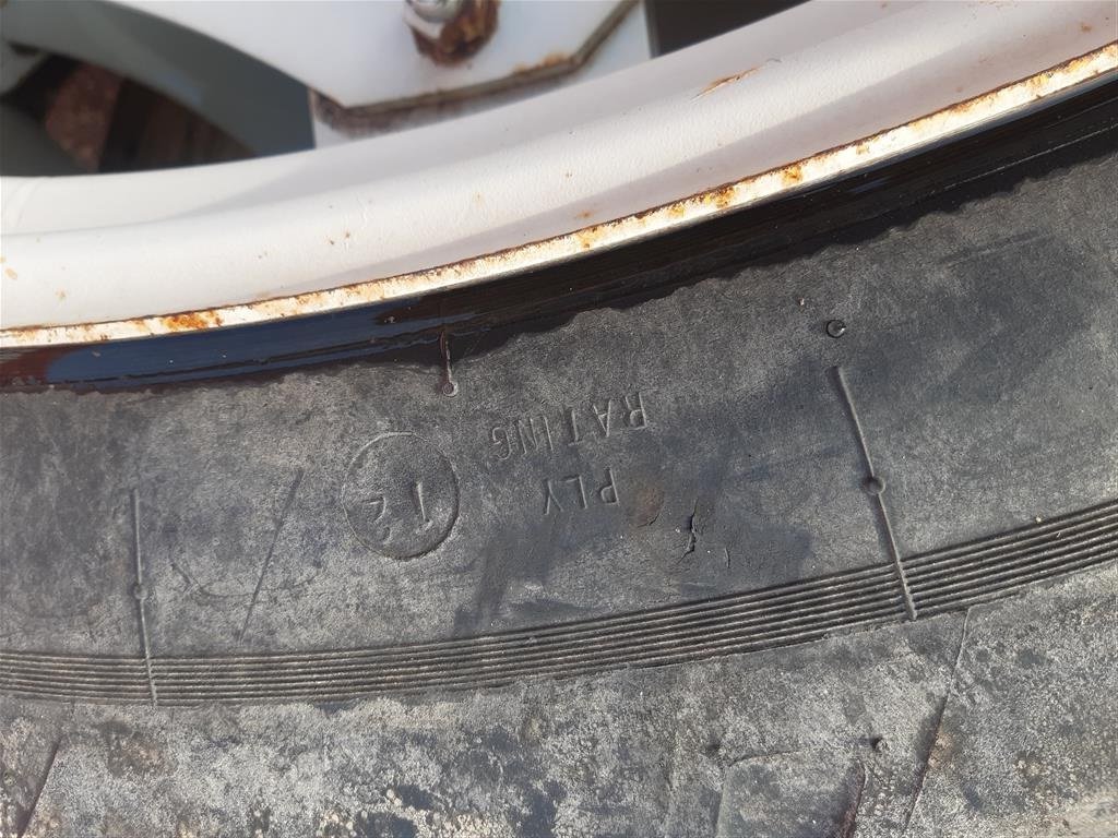 Pflegerad des Typs Sonstige 9 x 5 - 44   12 plys svarer til 38", Gebrauchtmaschine in Suldrup (Bild 4)