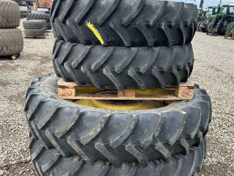 Pflegerad des Typs Sonstige Continetal 380/8R46 + 320/90R32 - stilbare fælge 10+10 huls, Gebrauchtmaschine in Rødekro (Bild 1)