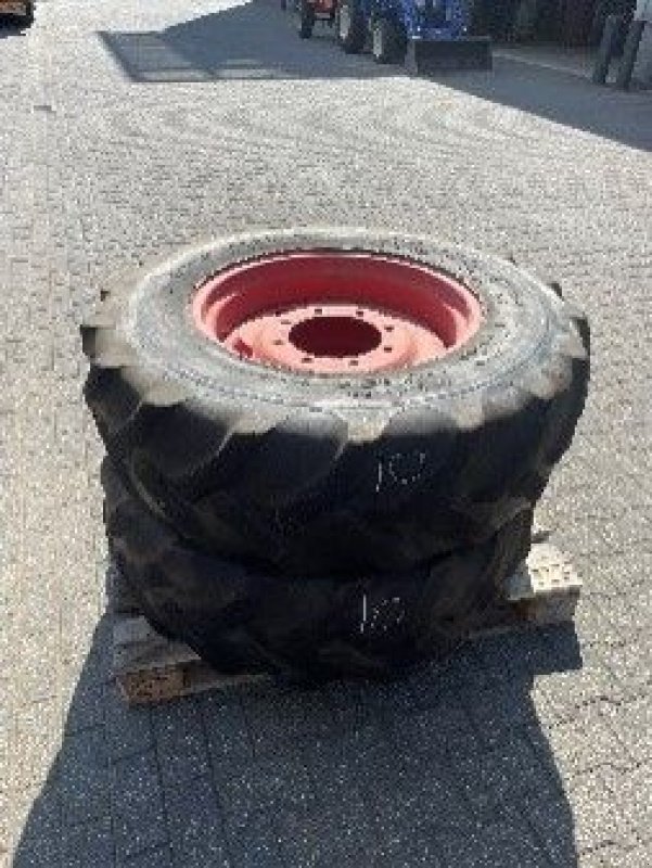 Pflegerad des Typs Sonstige Goodyear 13.6 R24, Gebrauchtmaschine in Roermond (Bild 1)