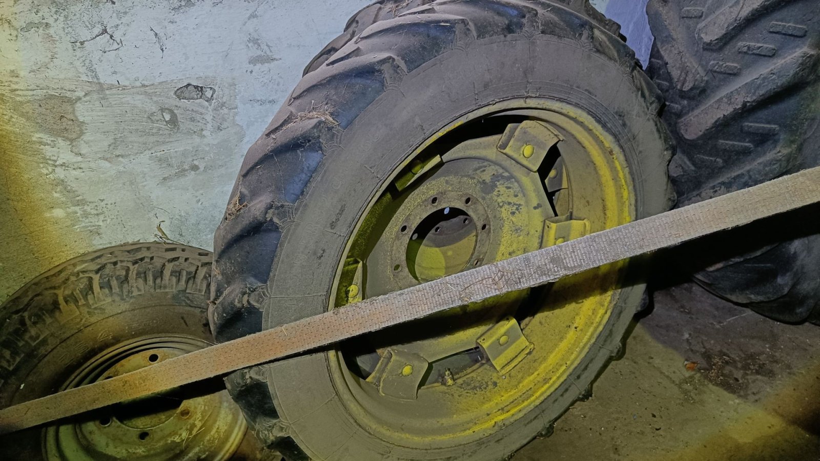 Pflegerad des Typs Sonstige Sprøjte hjul. Front 9.5 R 32, bag 300/95 R46, Gebrauchtmaschine in Egtved (Bild 5)