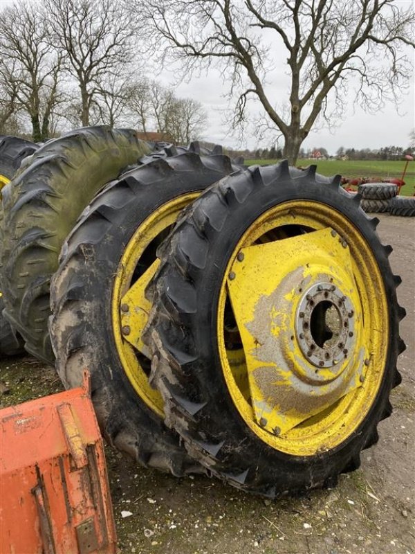 Pflegerad des Typs Taurus 11.2R44, Gebrauchtmaschine in øster ulslev (Bild 1)
