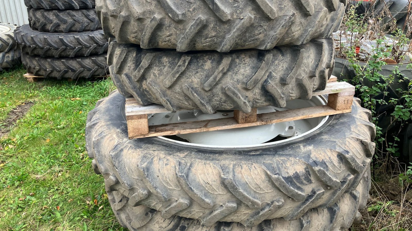 Pflegerad des Typs Taurus 270/95R32 - 300/95R46, Gebrauchtmaschine in Roskilde (Bild 1)