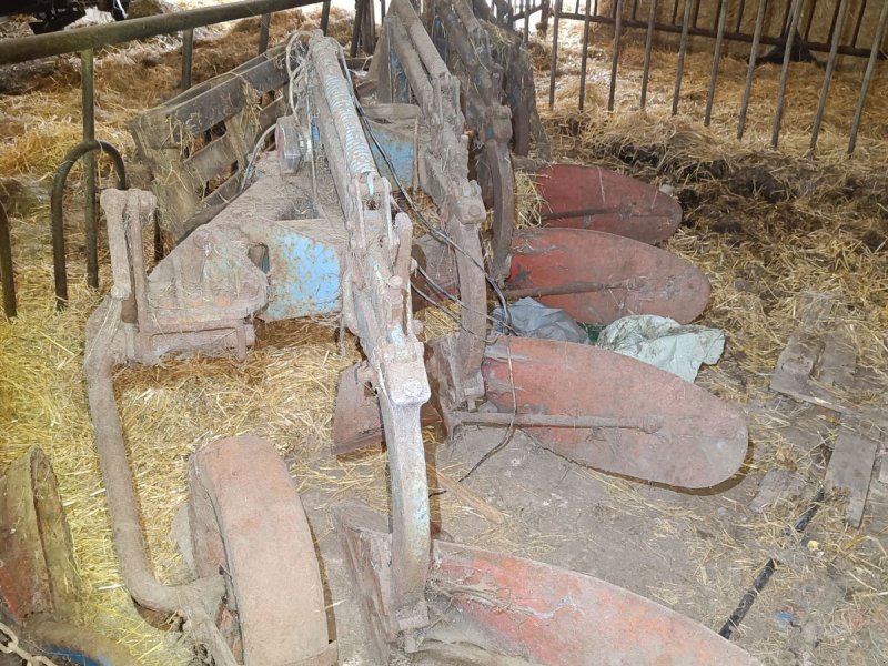 Pflug van het type Överum 4 furet med stenudløser, Gebrauchtmaschine in Egtved