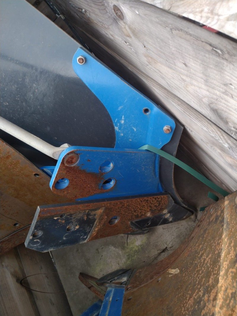 Pflug tipa Överum DVL 7108H, Gebrauchtmaschine u Liebenwalde (Slika 29)