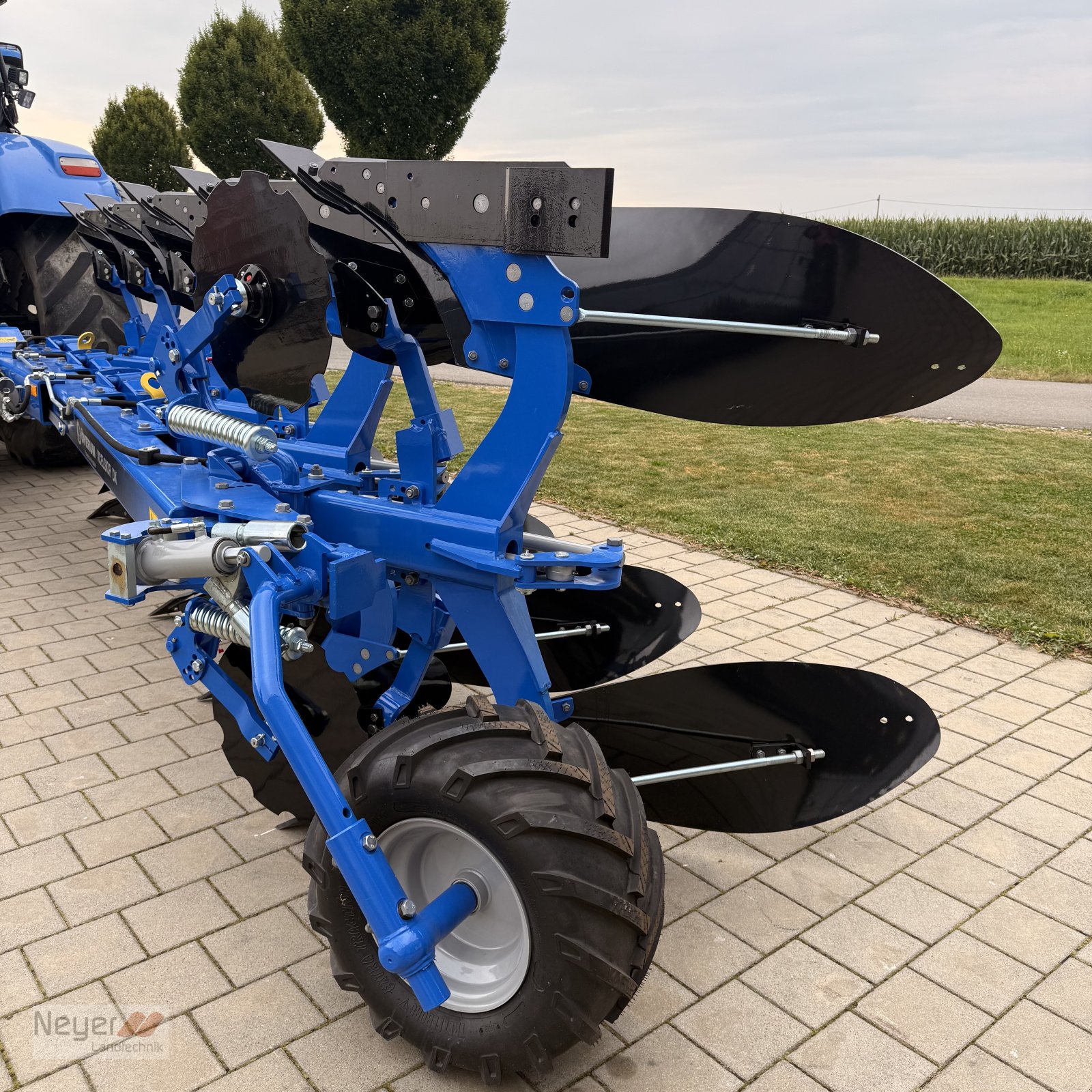 Pflug des Typs Överum DX-H5 *jetzt testen*, Neumaschine in Bad Waldsee Mennisweiler (Bild 9)