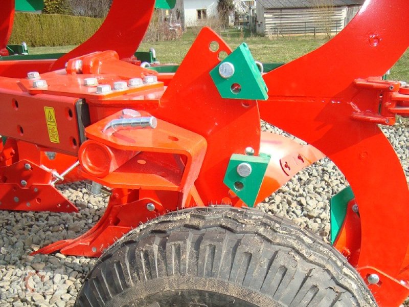 Pflug tipa Agro-Masz PO 4 Blattfeder Steinsicherung, Neumaschine u Tiefenbach (Slika 12)