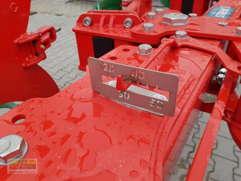 Pflug des Typs Agro-Masz POVR4, Neumaschine in Teublitz (Bild 14)