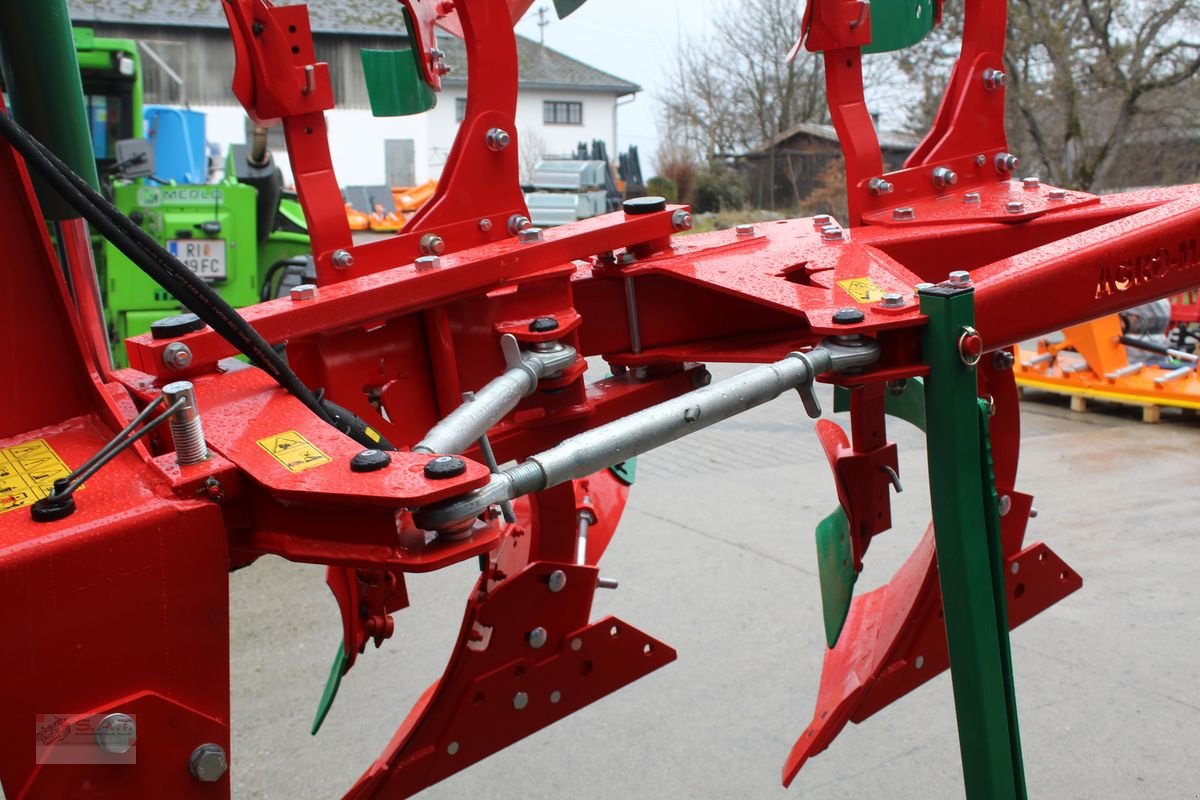 Pflug des Typs Agro-Masz Volldrehpflug PO 4 NEU, Neumaschine in Eberschwang (Bild 5)