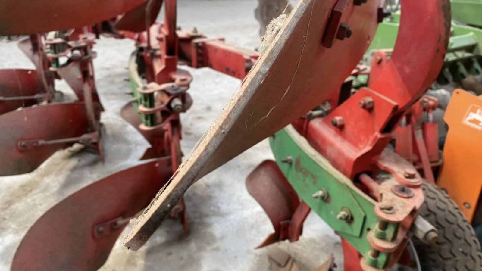 Pflug del tipo Agro 4 furet. Velholdt., Gebrauchtmaschine en øster ulslev (Imagen 3)