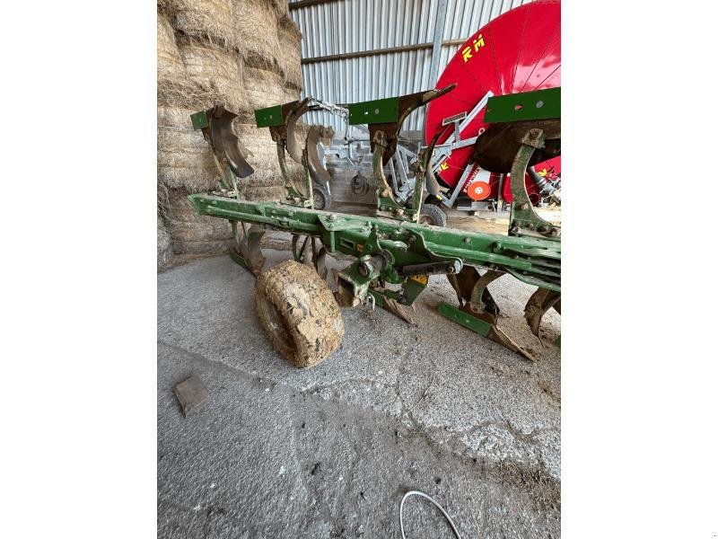 Pflug Türe ait Amazone CAYRON 200V100, Gebrauchtmaschine içinde ESCAUDOEUVRES (resim 2)