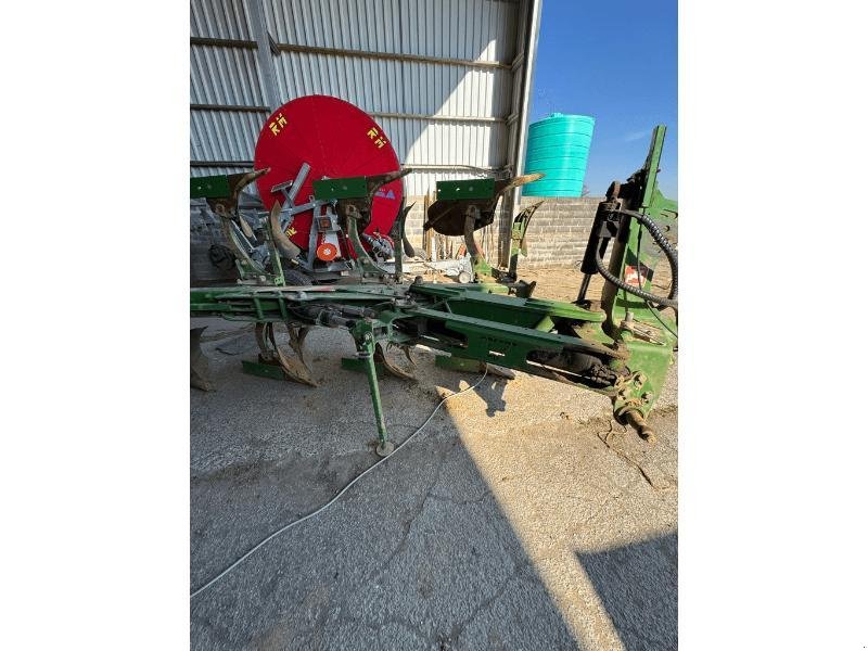 Pflug Türe ait Amazone CAYRON 200V100, Gebrauchtmaschine içinde ESCAUDOEUVRES (resim 4)