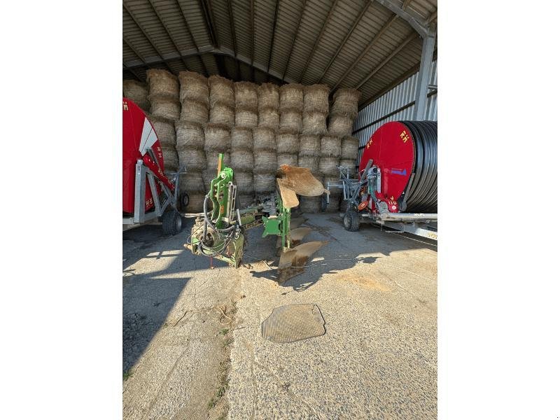 Pflug Türe ait Amazone CAYRON 200V100, Gebrauchtmaschine içinde ESCAUDOEUVRES (resim 8)