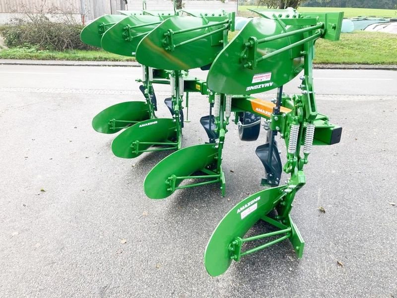 Pflug of the type Amazone CAYROS M4-950 Volldrehpflug 4-scharig, Neumaschine in St. Marienkirchen (Picture 6)