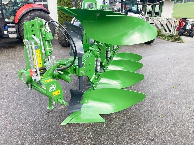 Pflug of the type Amazone CAYROS M4-950 Volldrehpflug 4-scharig, Neumaschine in St. Marienkirchen (Picture 1)