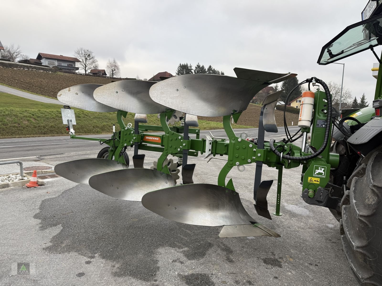 Pflug tipa Amazone CAYROS XMS 1050 V 3-SCHAR, Vorführmaschine u Markt Hartmannsdorf (Slika 2)