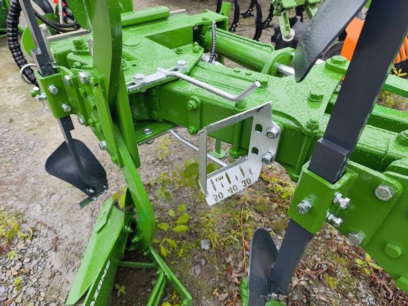 Pflug tipa Amazone Cayros XMS 950 V Volldrehpflug 5-scharig, Neumaschine u St. Marienkirchen (Slika 10)