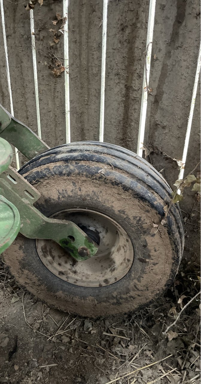 Pflug от тип Amazone Cayros XMS, Gebrauchtmaschine в LA ROCHE JAUDY (Снимка 4)