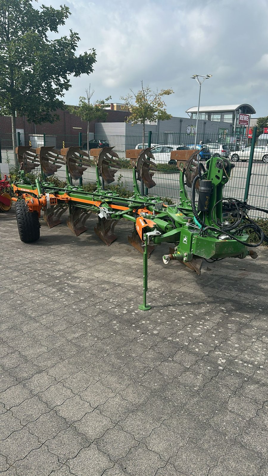 Pflug van het type Amazone Teres 300 V 5+0 100, Gebrauchtmaschine in Husum (Foto 1)