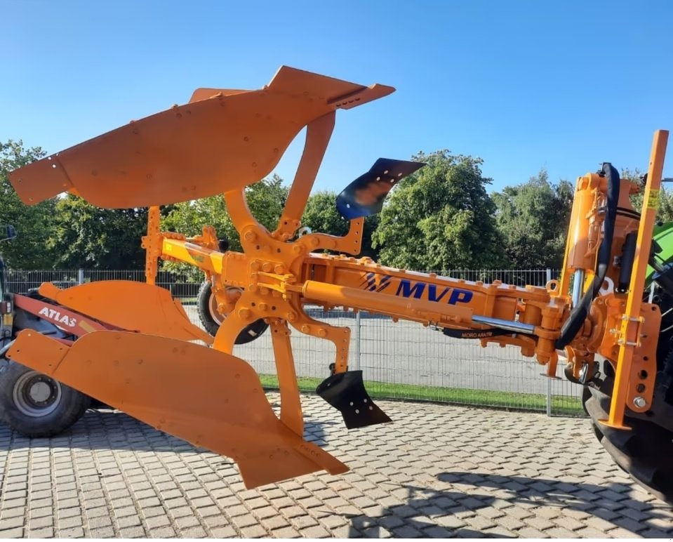 Pflug typu Aratri Moro MVP Extreme, Neumaschine v Goldburghausen (Obrázek 1)