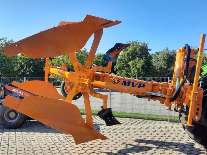 Pflug tipa Aratri Moro MVP Extreme, Neumaschine u Goldburghausen (Slika 1)