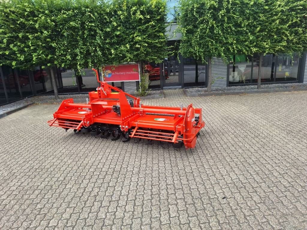 Pflug del tipo Boxer GF 300 XL, Neumaschine en Borne (Imagen 2)