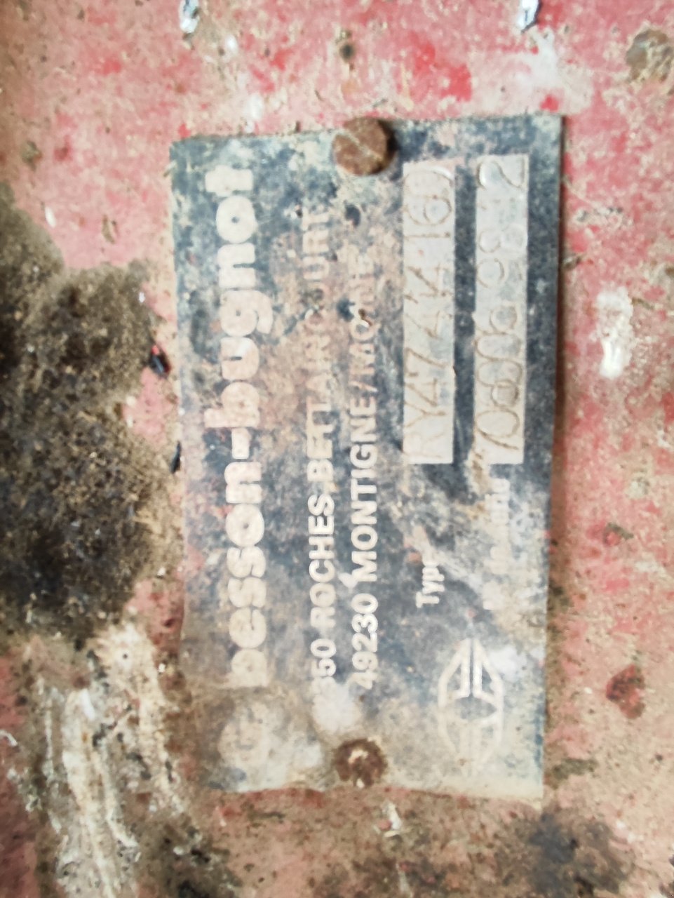 Pflug от тип BUGNOT RY 47, Gebrauchtmaschine в Saint-Nabord (Снимка 5)