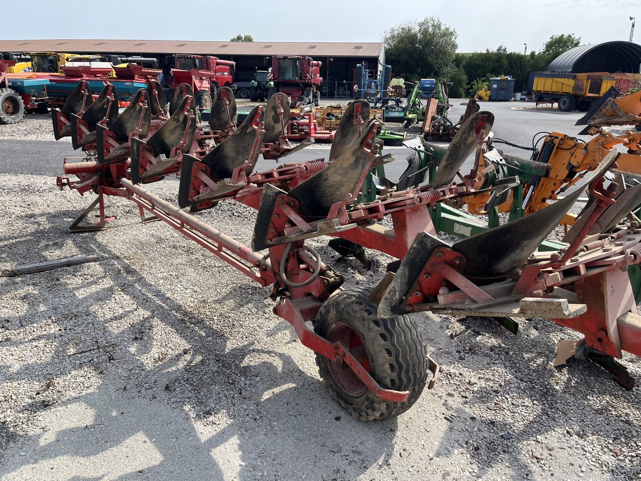 Pflug tipa BUGNOT SPG, Gebrauchtmaschine u VERT TOULON (Slika 3)