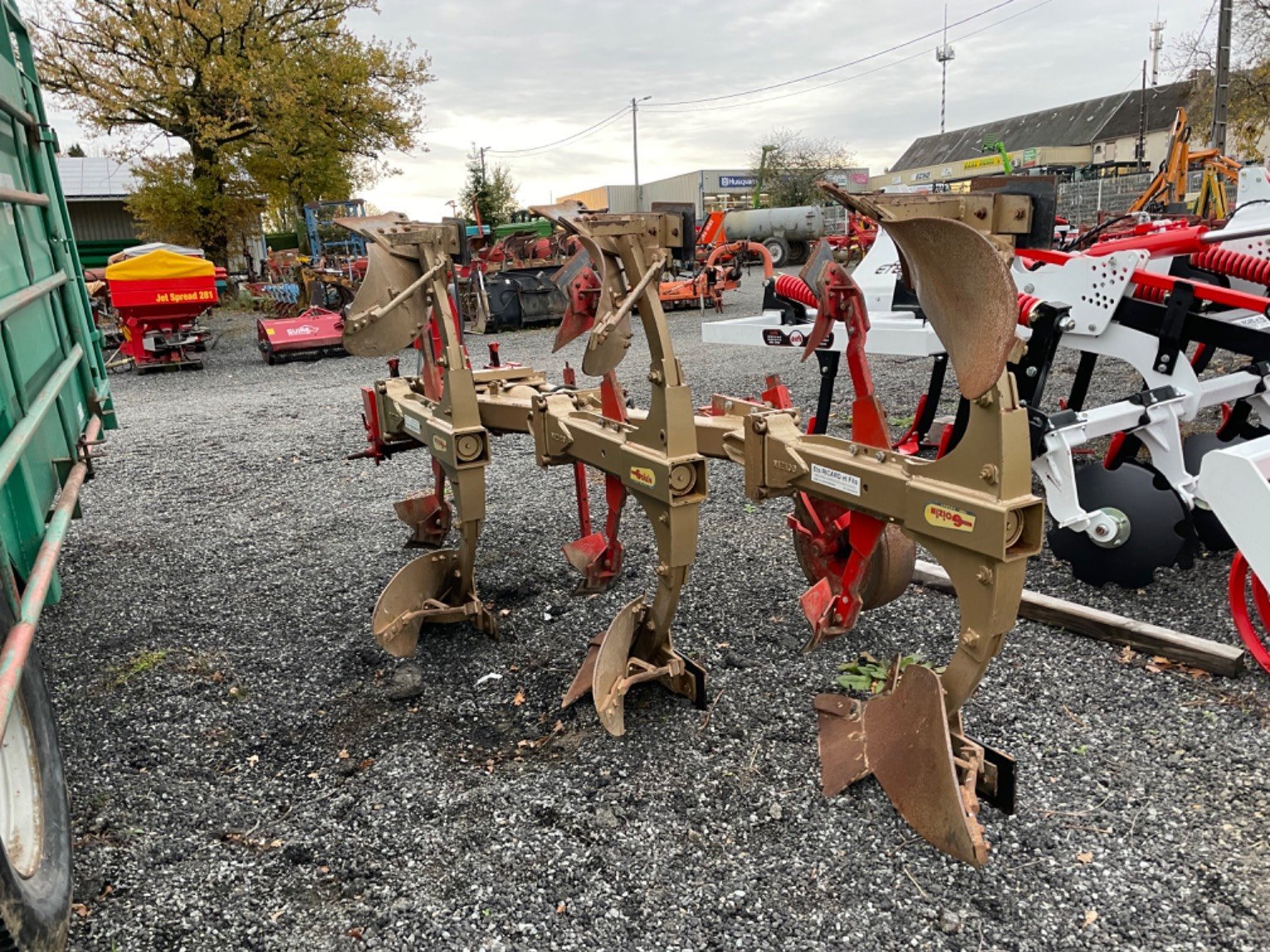 Pflug typu Goizin 3 corps, Gebrauchtmaschine v LA SOUTERRAINE (Obrázek 2)