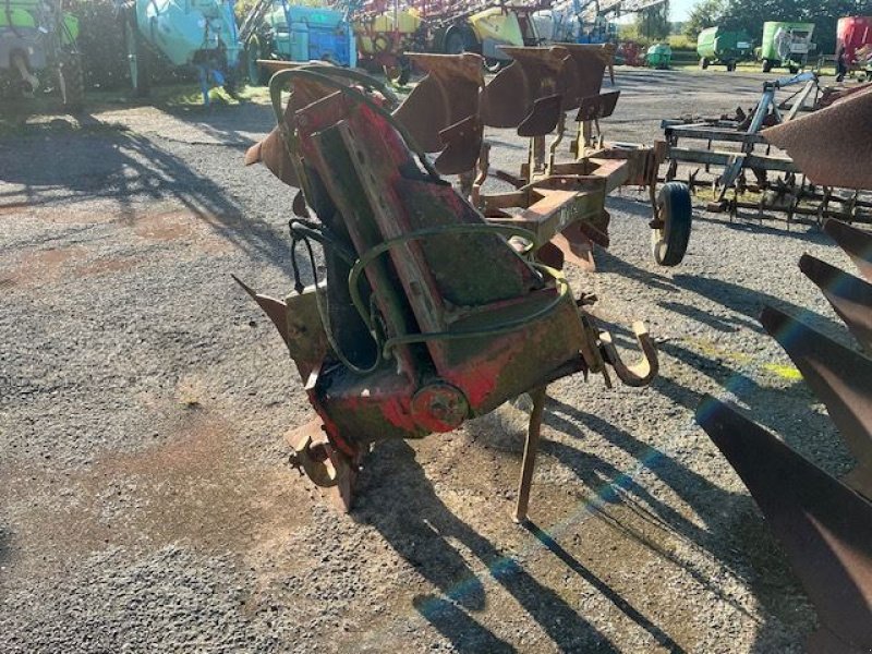 Pflug del tipo Goizin 4SOCS, Gebrauchtmaschine In les hayons (Immagine 1)