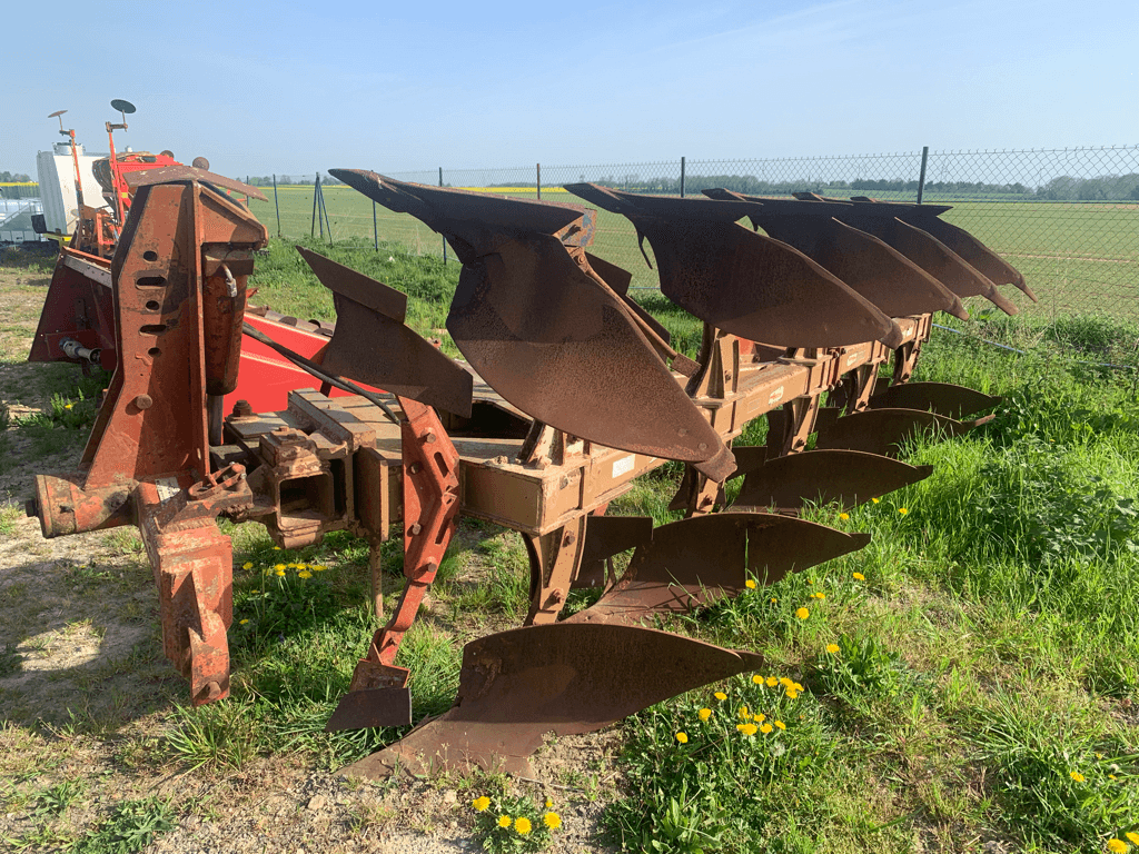 Pflug del tipo Goizin 5 CORPS, Gebrauchtmaschine In CINTHEAUX (Immagine 4)