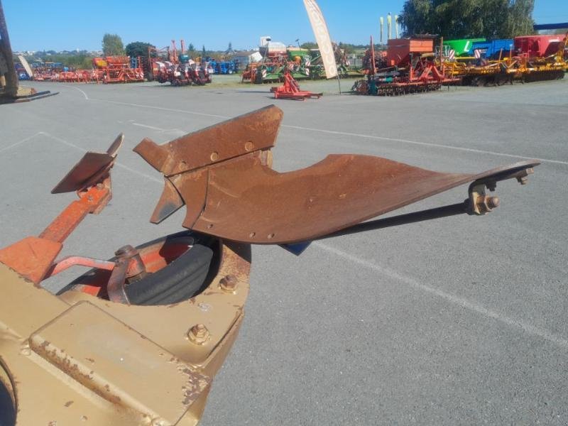 Pflug du type Goizin JOCKER16, Gebrauchtmaschine en ANTIGNY (Photo 10)