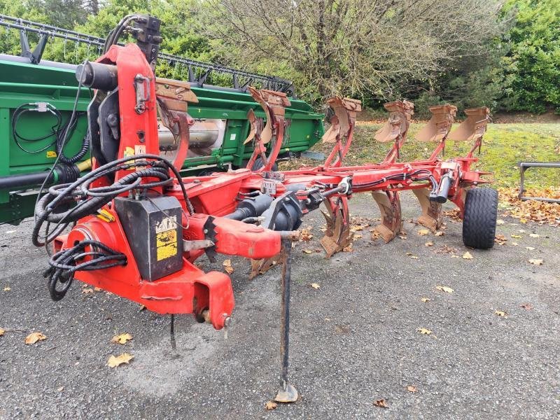 Pflug του τύπου Gregoire-Besson 6 CORPS, Gebrauchtmaschine σε SAINT GENEST D'AMBIERE (Φωτογραφία 1)
