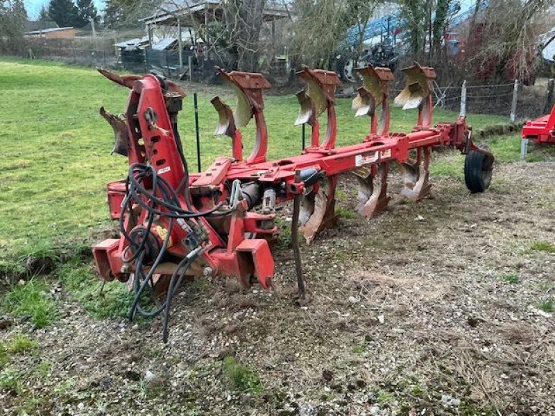 Pflug типа Gregoire-Besson RWB7, Gebrauchtmaschine в les hayons (Фотография 1)