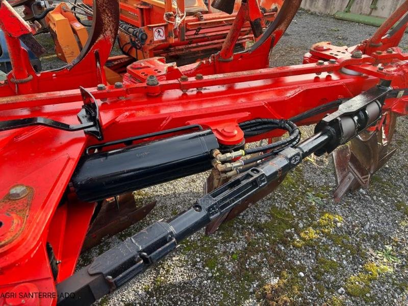 Pflug типа Gregoire-Besson RWB9, Gebrauchtmaschine в ROYE (Фотография 5)