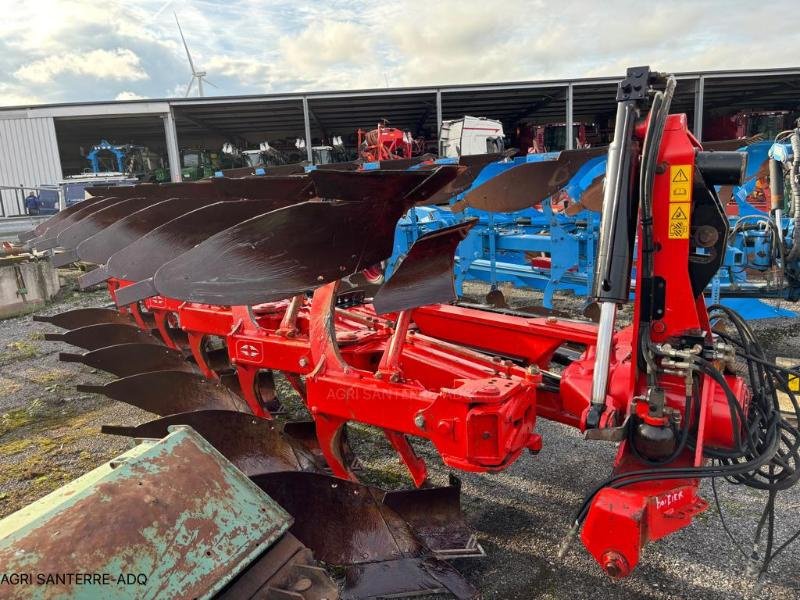 Pflug типа Gregoire-Besson RWB9, Gebrauchtmaschine в ROYE (Фотография 2)