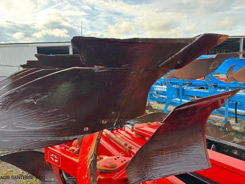 Pflug типа Gregoire-Besson RWB9, Gebrauchtmaschine в ROYE (Фотография 8)