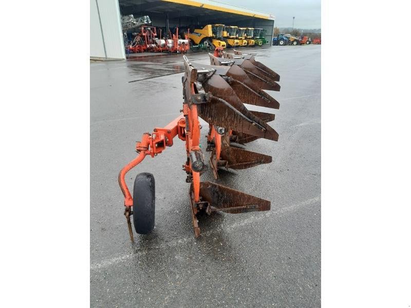 Pflug tip Gregoire-Besson RY3-414, Gebrauchtmaschine in ANTIGNY (Poză 7)