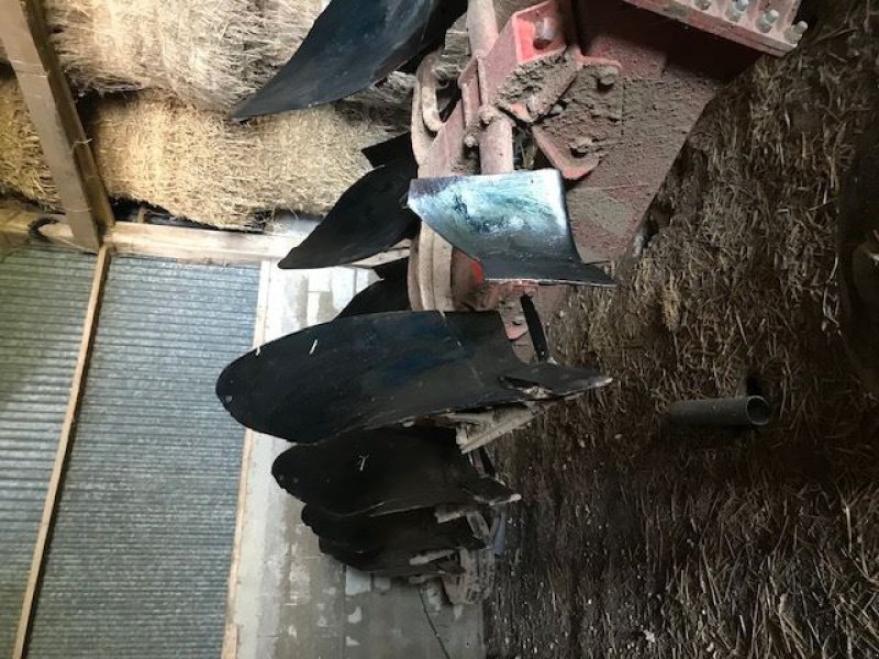 Pflug типа Gregoire-Besson SPERB9, Gebrauchtmaschine в les hayons (Фотография 6)