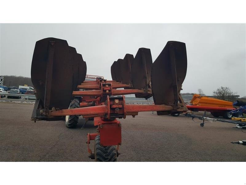 Pflug του τύπου Gregoire-Besson SPK9, Gebrauchtmaschine σε CHAUMONT (Φωτογραφία 3)