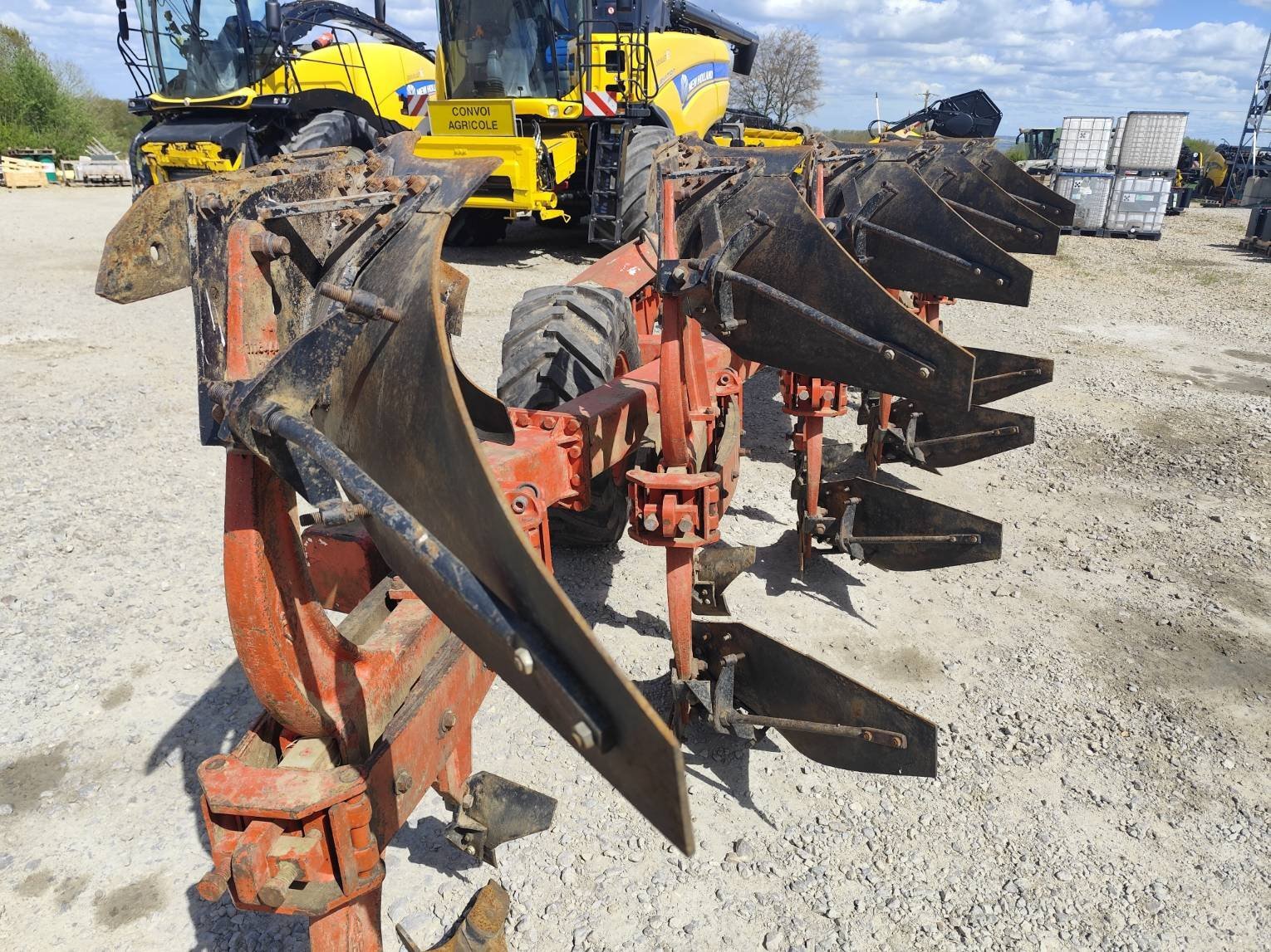 Pflug Türe ait Gregoire-Besson SPK9514169, Gebrauchtmaschine içinde Le Horps (resim 7)