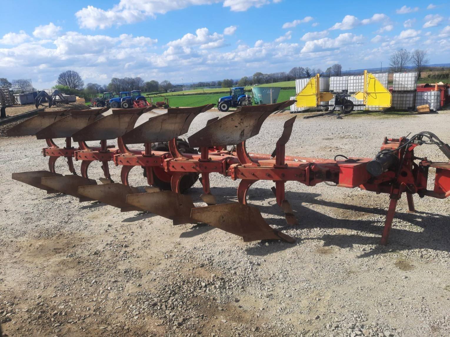 Pflug tipa Gregoire-Besson SPK9514169, Gebrauchtmaschine u Le Horps (Slika 2)